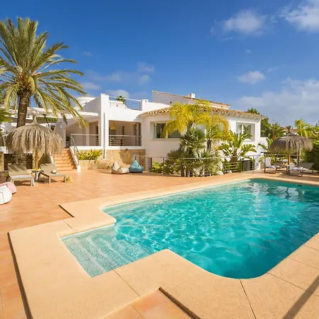 Villa Thalassa By Abahana *